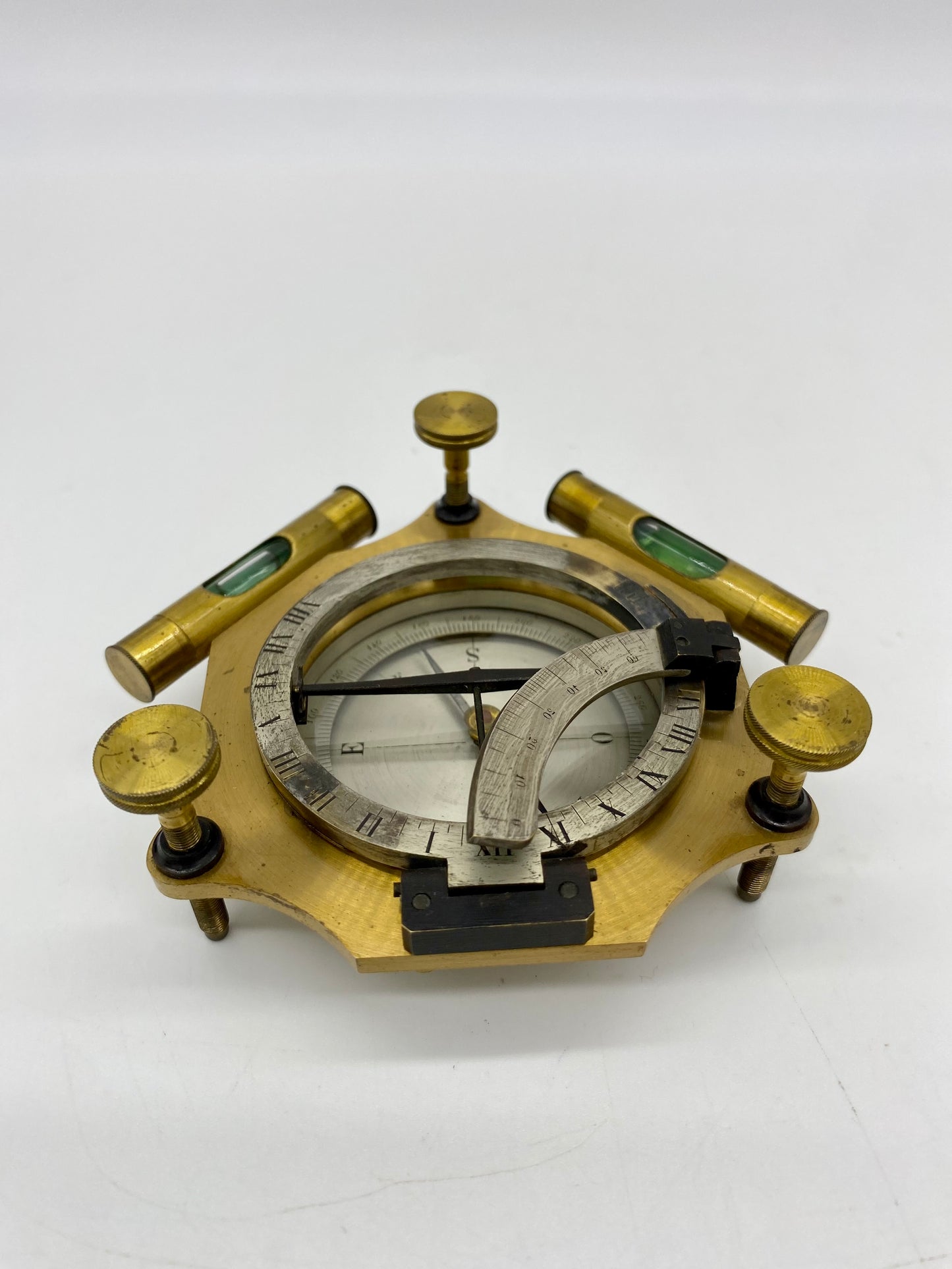Boxed Augsburg-Type Universal Equinoctial Dial & Compass