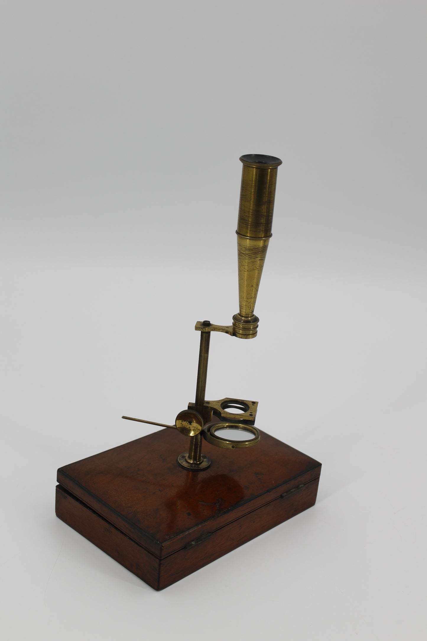 Cary Gould-Type Microscope (Early 19th Century)