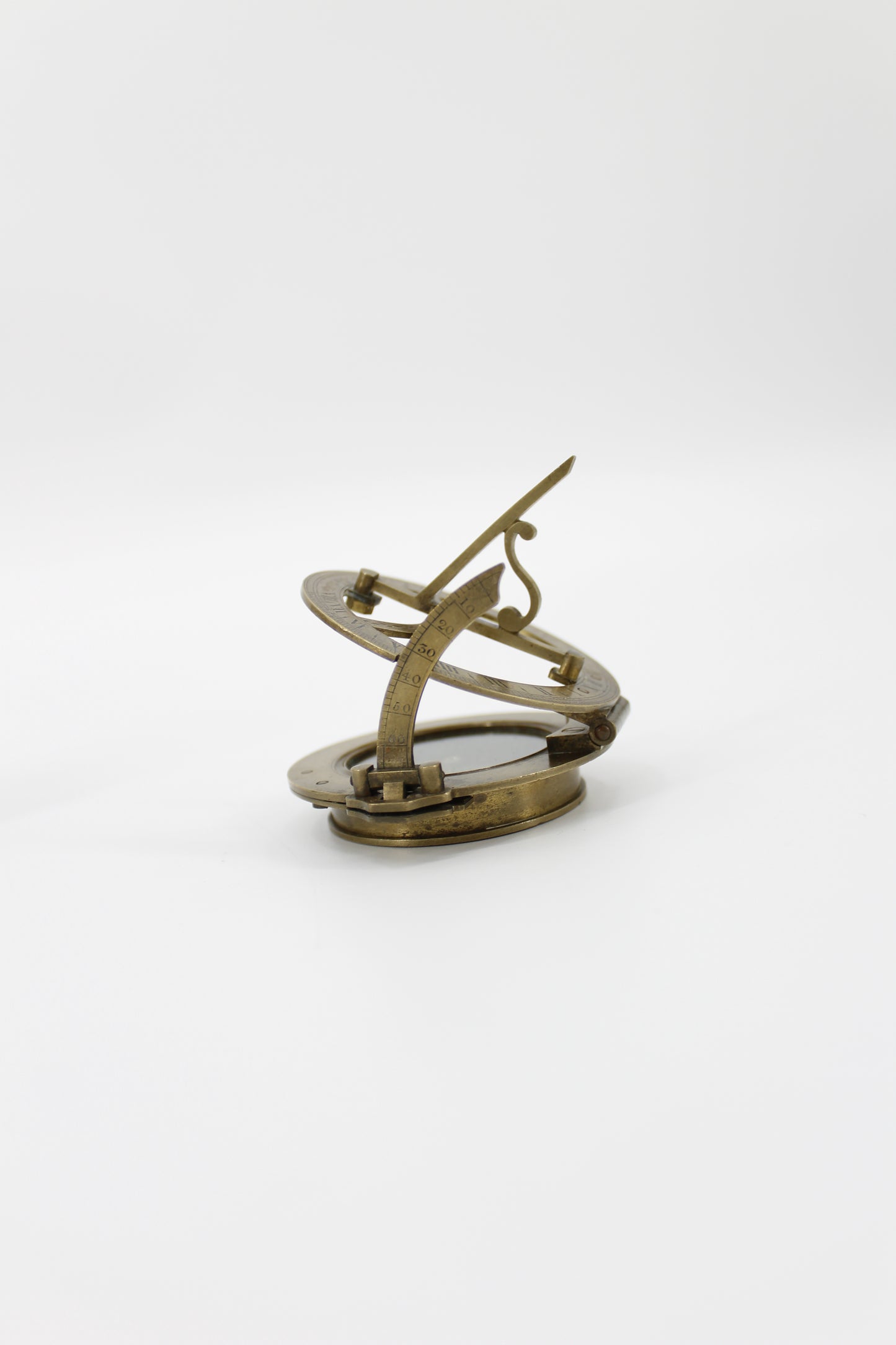 Horizontal Inclining Sundial by T. Mason Dublin, c.1836-1880