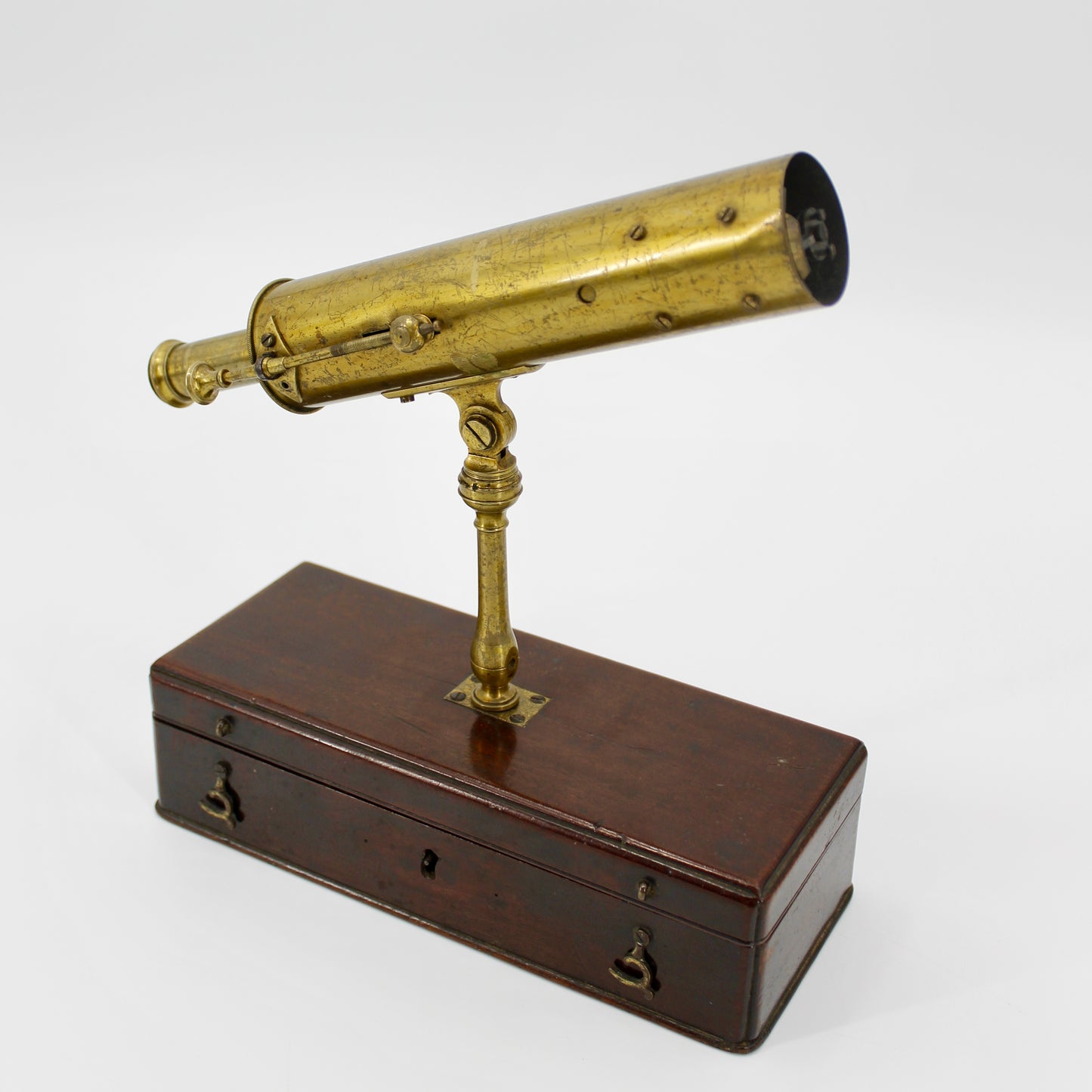 Boxed Gregorian Reflecting Telescope