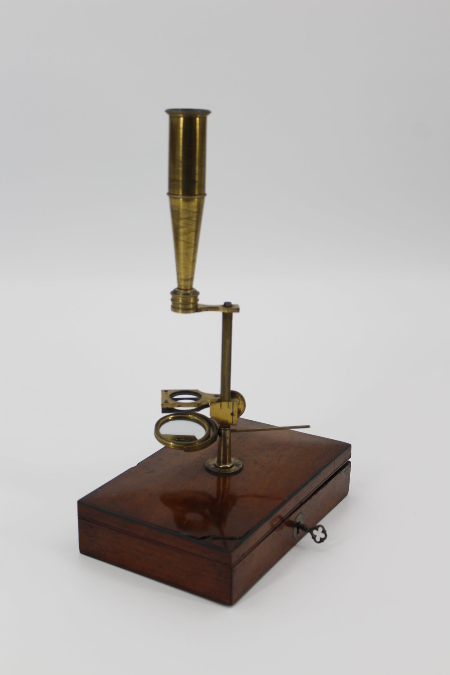 Cary Gould-Type Microscope (Early 19th Century)
