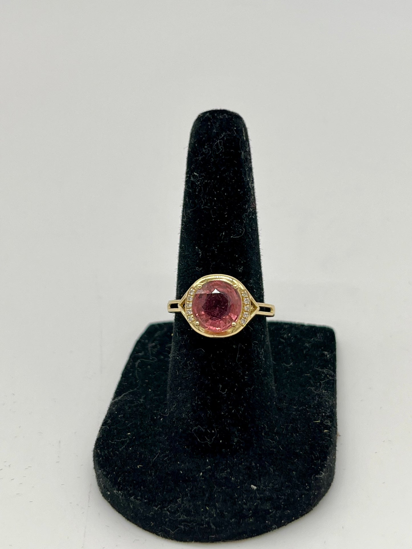 Bague en or 14 carats avec tourmaline rose et diamants, 2 ct