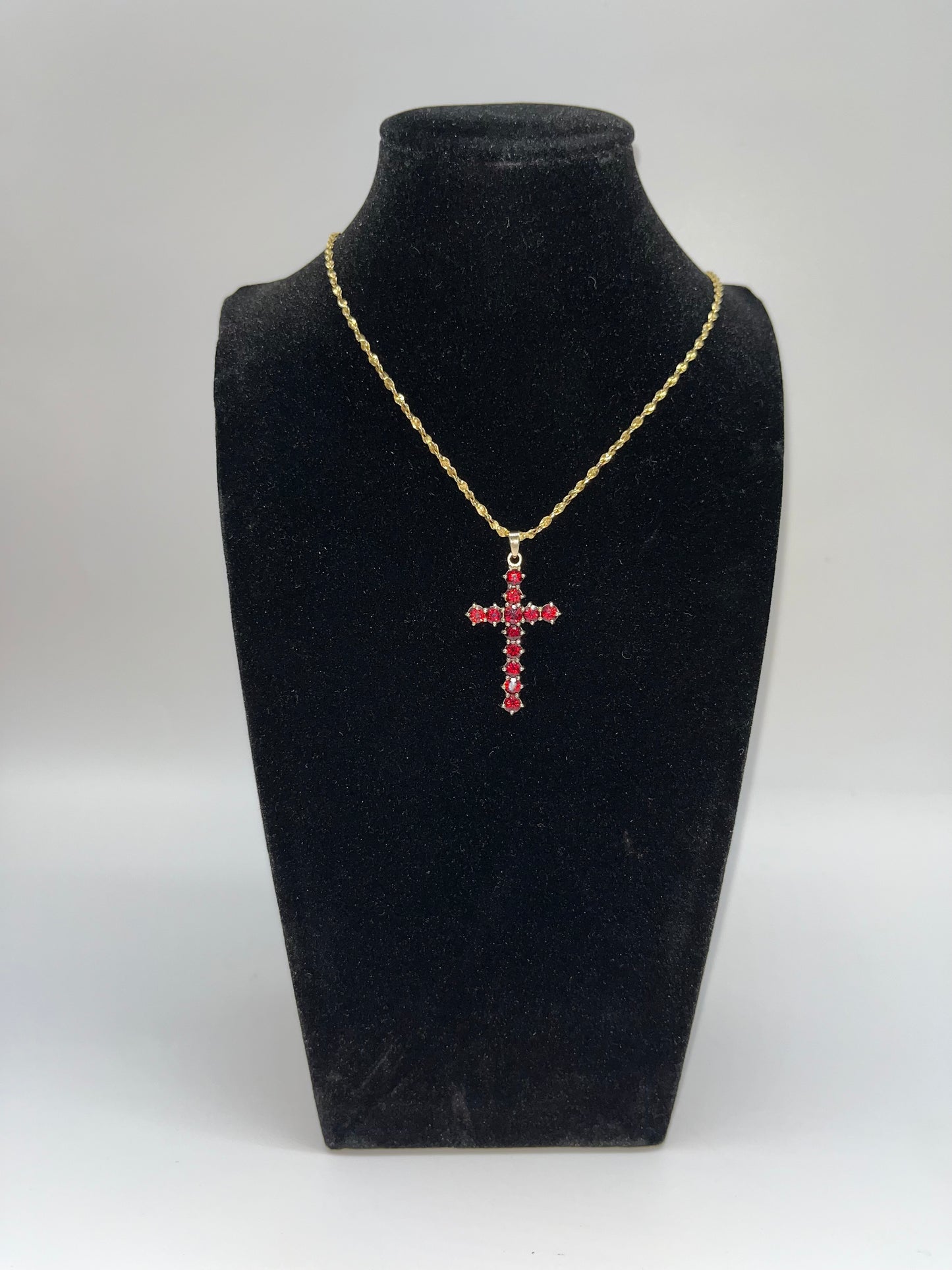 Vintage Garnet Cross Pendant, 2.68 Carats 14K Vermeil 925