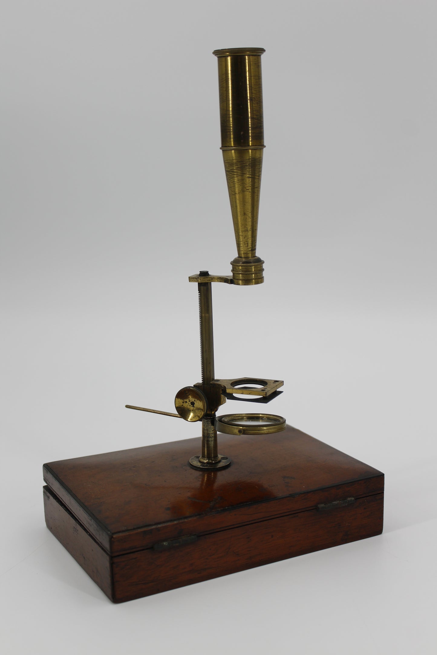 Cary Gould-Type Microscope (Early 19th Century)