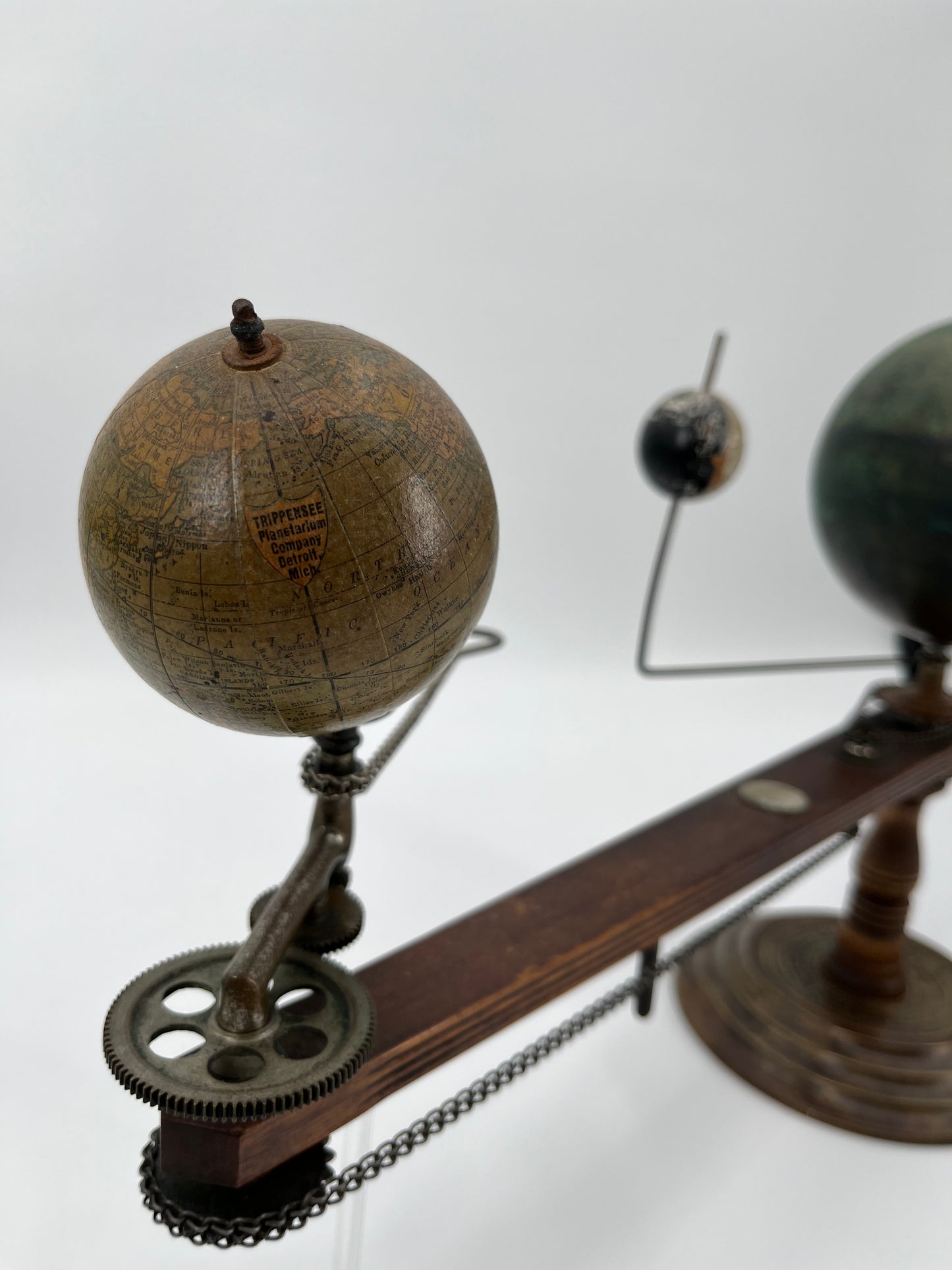 1910’s Trippensee Tellurian