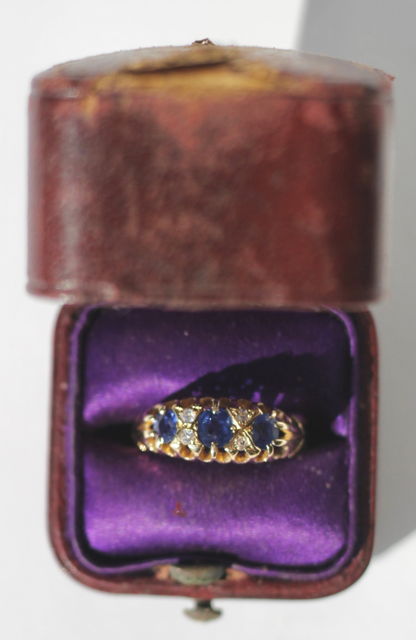 Edwardian Ceylon Sapphire & Diamond Solitaire Ring, 0.75 CTW 18K Gold