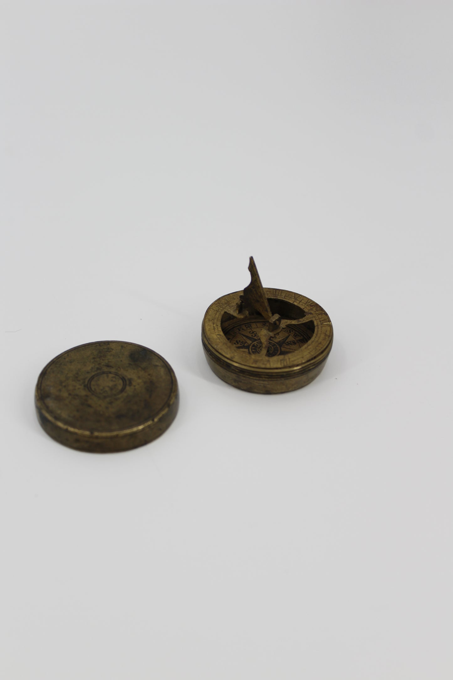 1775-1800 Brass Pocket Sundial by E. Hamilton