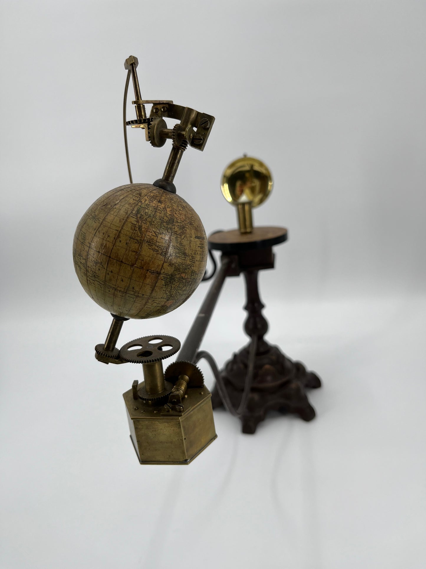 1890 Felkl Geared Tellurian