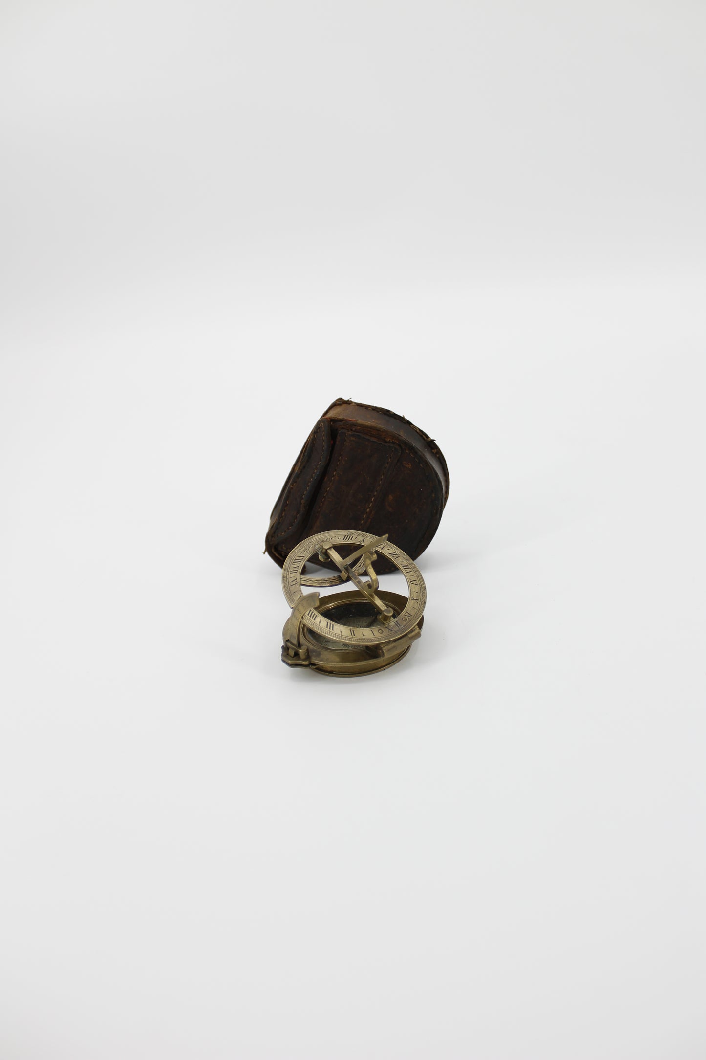 Horizontal Inclining Sundial by T. Mason Dublin, c.1836-1880