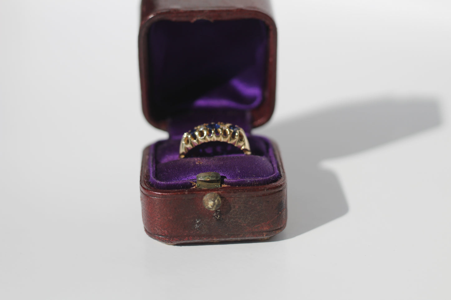 Edwardian Ceylon Sapphire & Diamond Solitaire Ring, 0.75 CTW 18K Gold