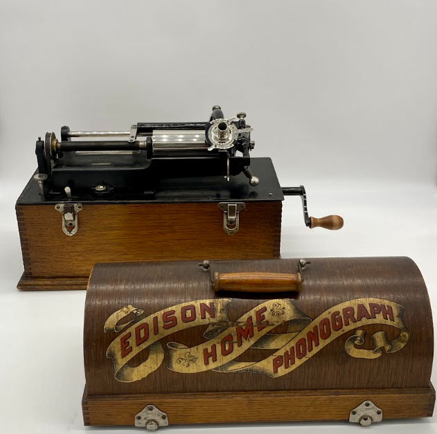 Phonograph Model Rare Early-Style Model A Edison Home Phonograph 1899-1900 – Taylor Haus ...
