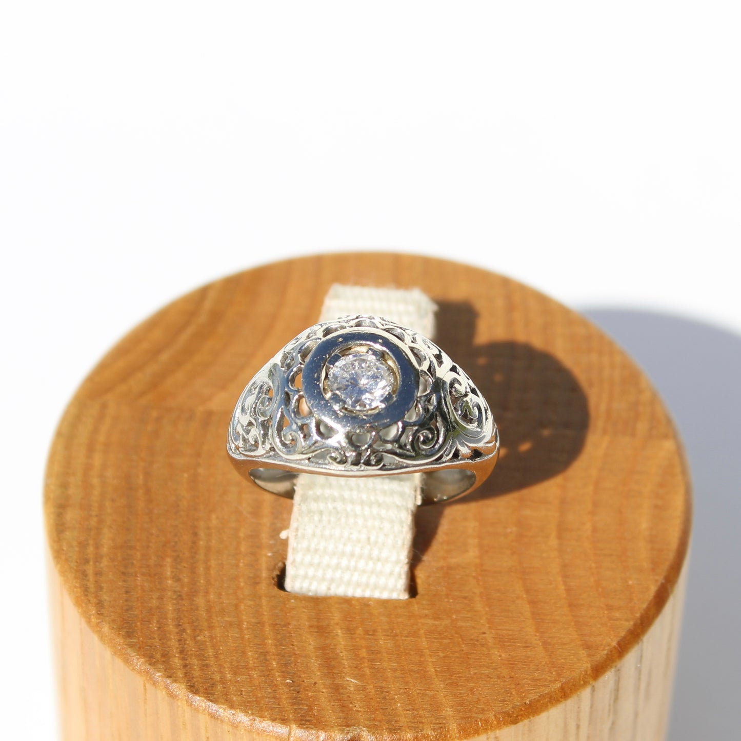 Art Deco Old European Cut Diamond Filigree Ring, 0.646 Carats 18K White Gold