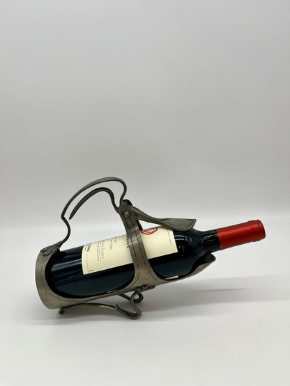 Porte-bouteilles de vin en étain français orné par Etain Royal