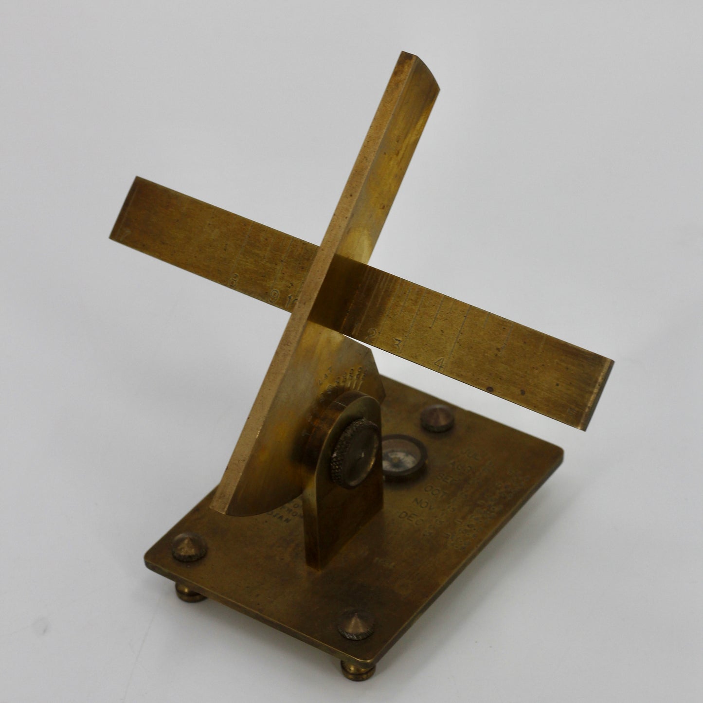1954 American Polar Sundial & Compass