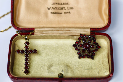 1859 Victorian Garnet Brooch, 4.5 Carats 14K Vermeil 925