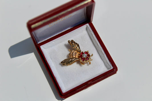 Ruby & Diamond Bee Pendant, 0.52 Carat 18K Gold