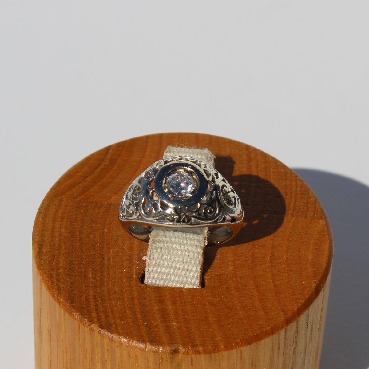 Art Deco Old European Cut Diamond Filigree Ring, 0.646 Carats 18K White Gold