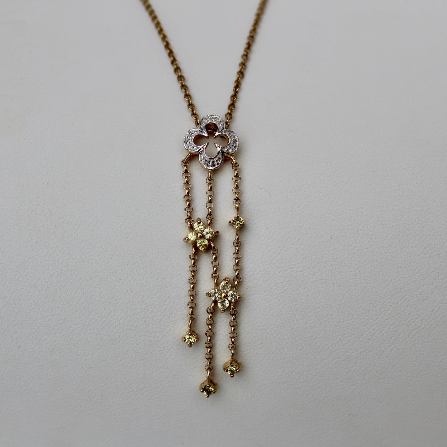 Edwardian Peridot Pendant, 0.7CTW 9K Gold