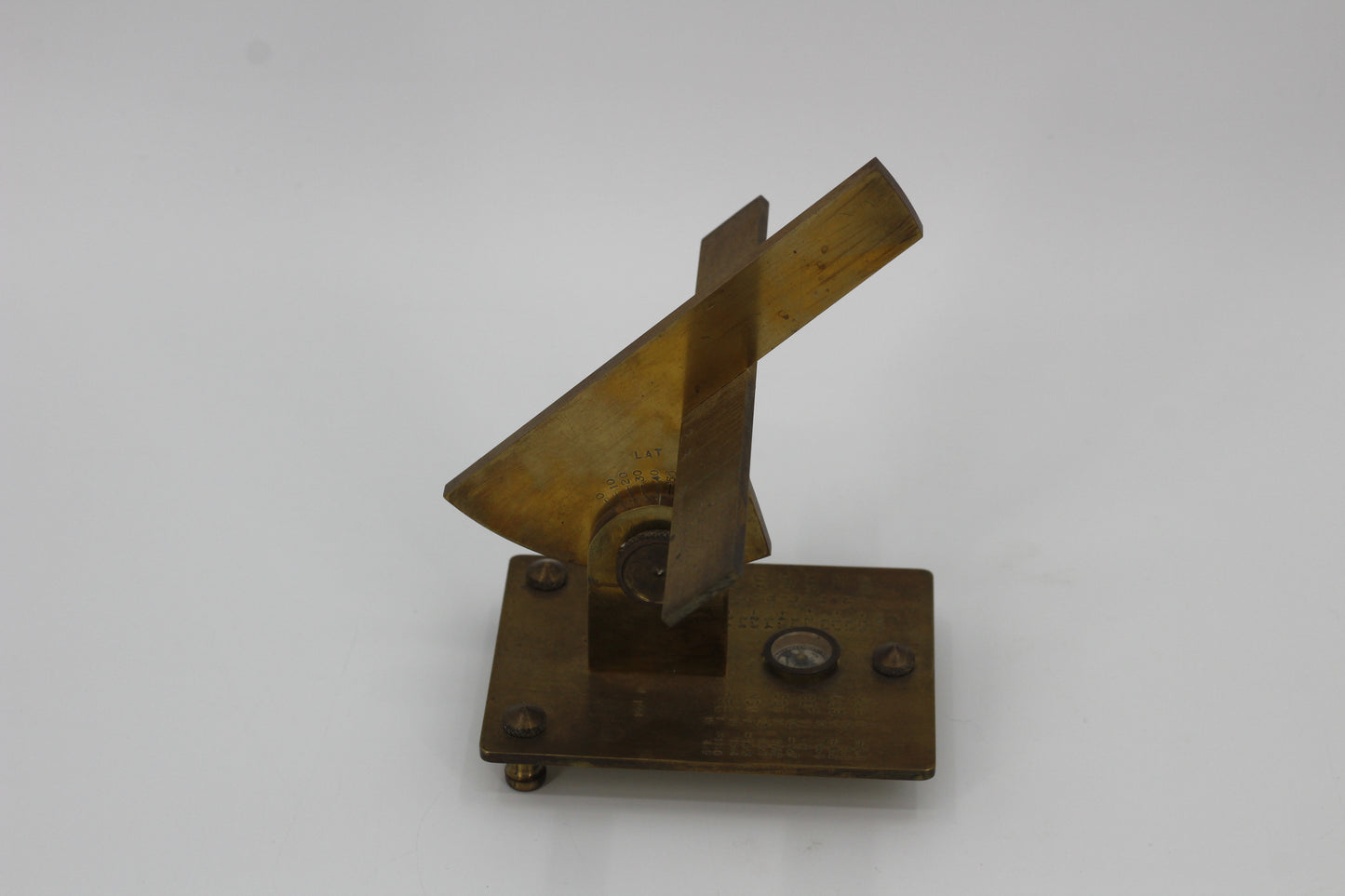 1954 American Polar Sundial & Compass
