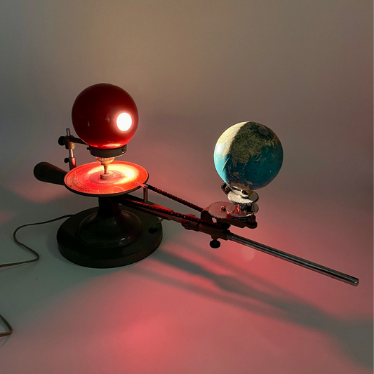 1950's Retro-Futuristic Electric Tellurian
