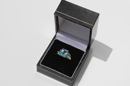 Blue Topaz & Aquamarine Trilogy Ring, 4.77 Carats 9K Gold