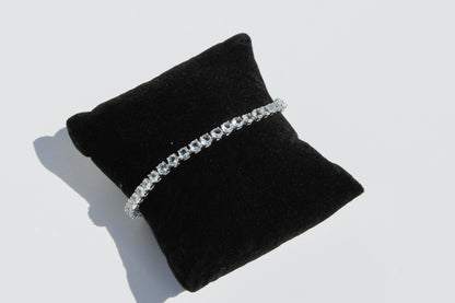 Aquamarine Tennis Bracelet, 7.8 Carats 925 Sterling Silver