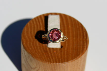 Bague en or 14 carats avec tourmaline rose et diamants, 2 ct