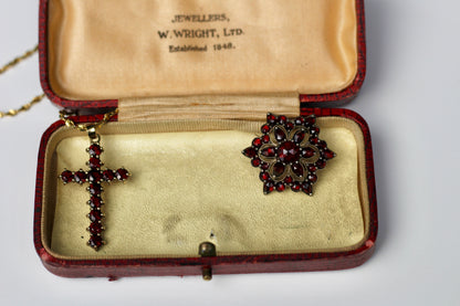 1859 Victorian Garnet Brooch, 4.5 Carats 14K Vermeil 925