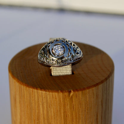 Art Deco Old European Cut Diamond Filigree Ring, 0.646 Carats 18K White Gold