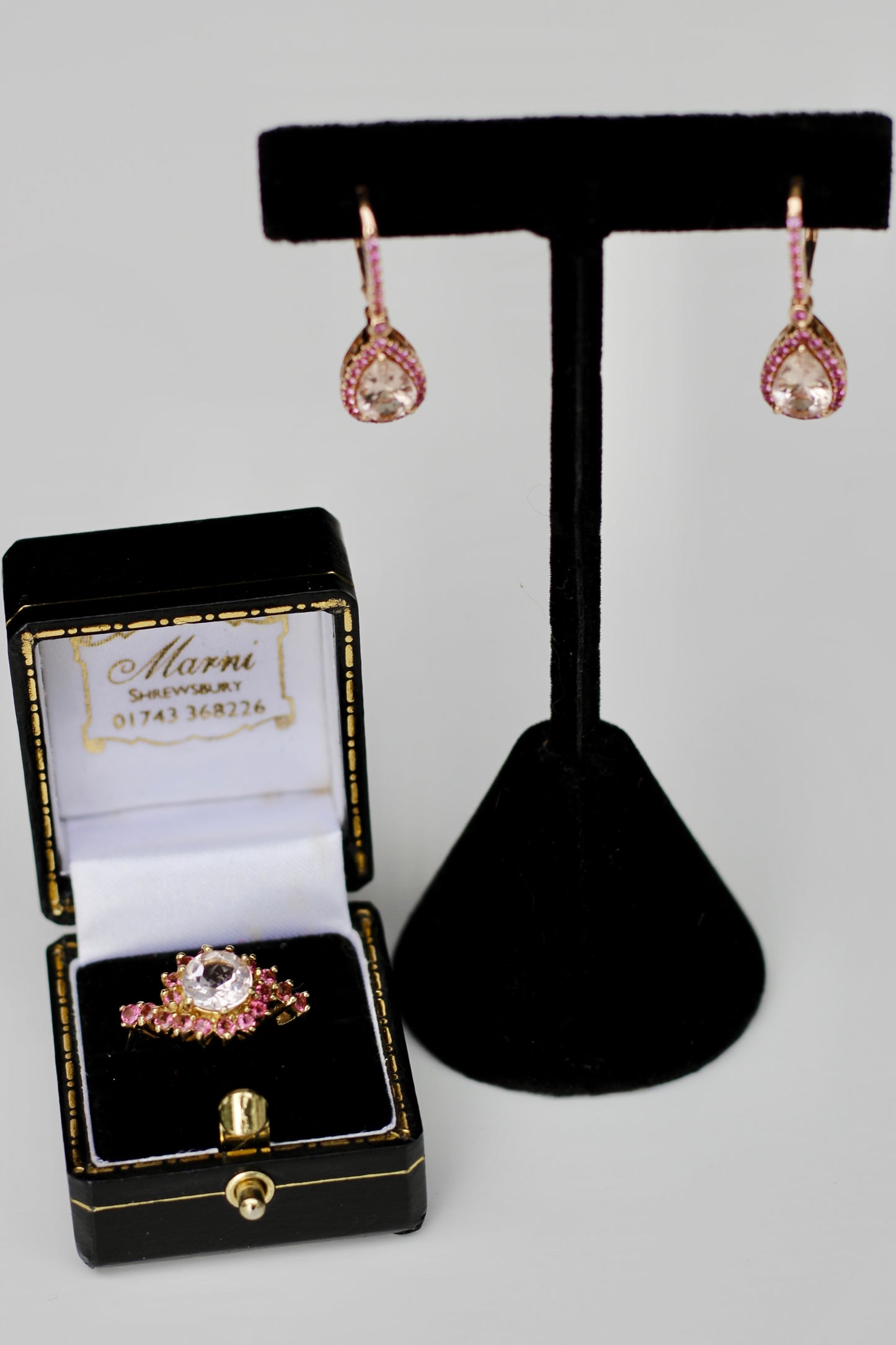 Morganite & Pink Sapphire Set, 6.1 Carats 14K Gold