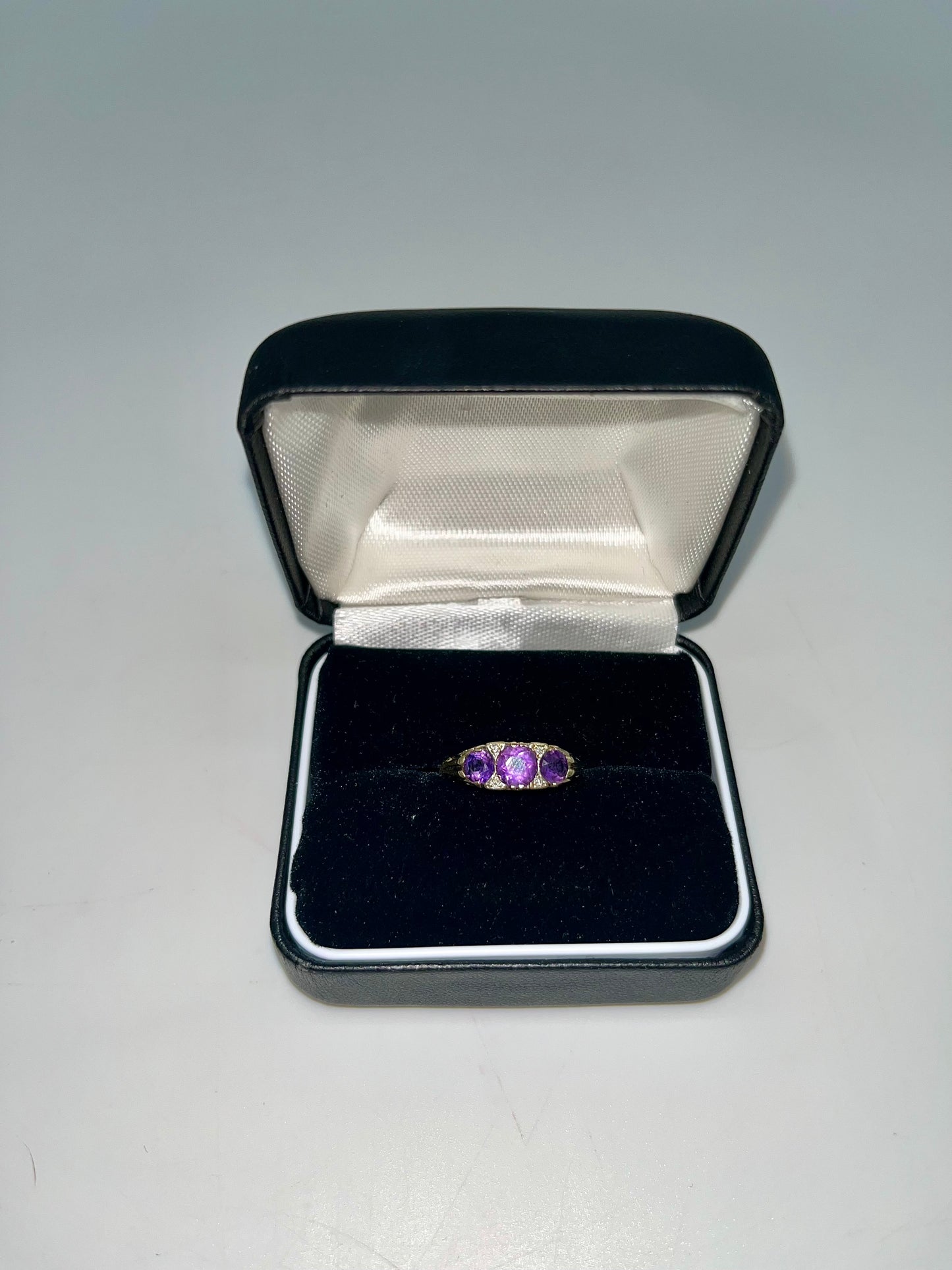 Bague en or 14 carats avec améthyste et diamants, 1 ct