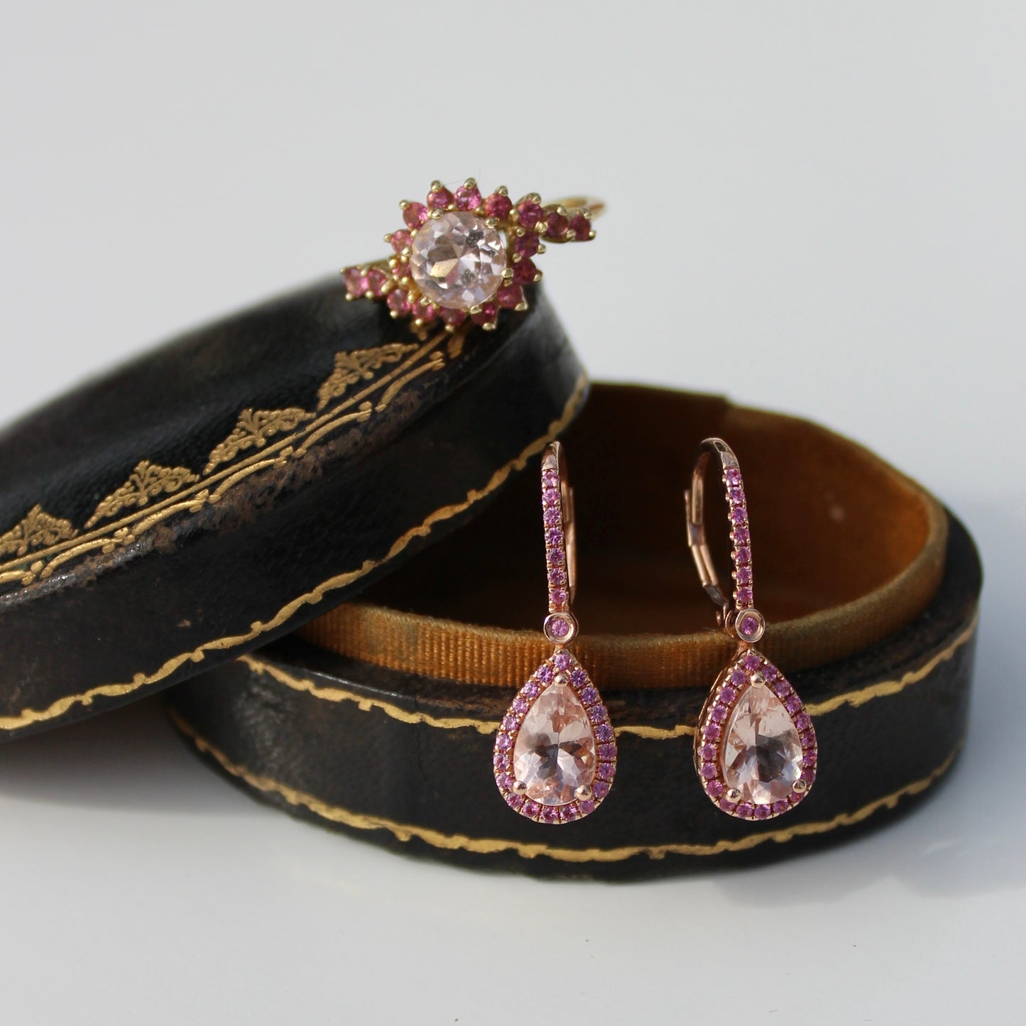 Morganite & Pink Sapphire Set, 6.1 Carats 14K Gold