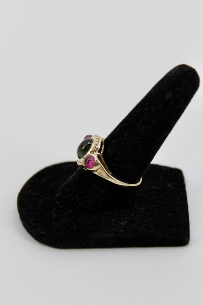 Antique Tourmaline Cabochon Ring, 2.1 Carats 10K Gold
