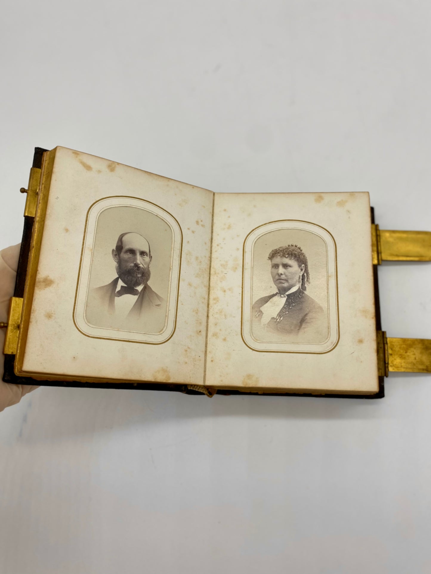 1862 Early Henry Altemus Co. Photograph Album- Rare Abraham Lincoln & US Presidential Carte-de-visites