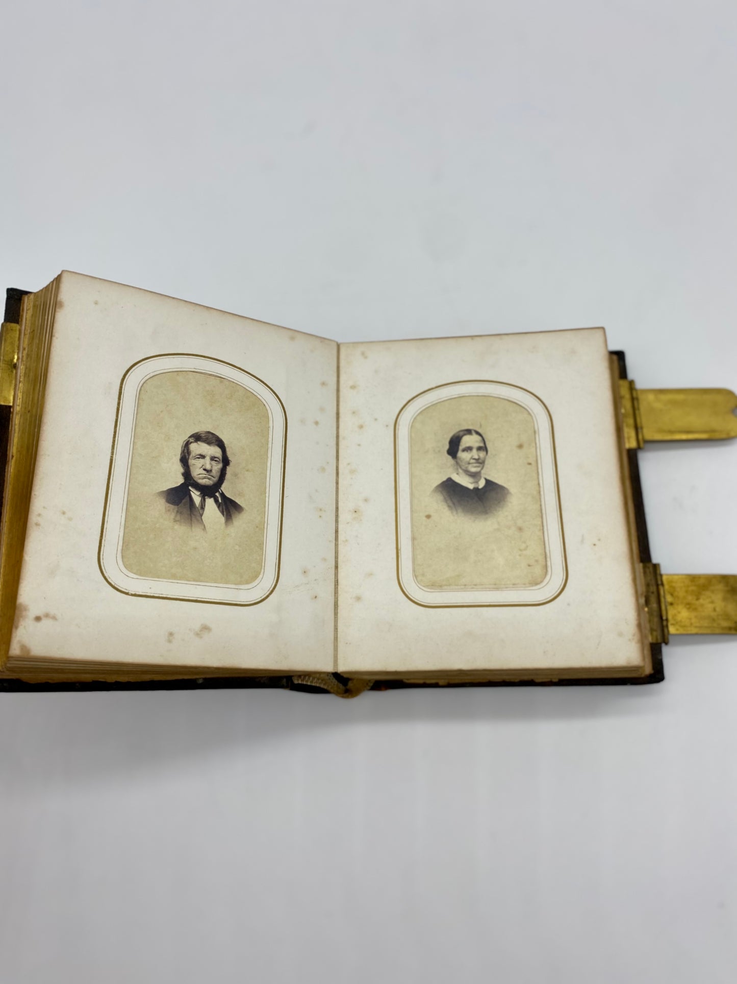 1862 Early Henry Altemus Co. Photograph Album- Rare Abraham Lincoln & US Presidential Carte-de-visites