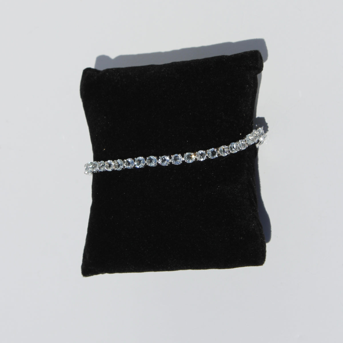 Aquamarine Tennis Bracelet, 7.8 Carats 925 Sterling Silver