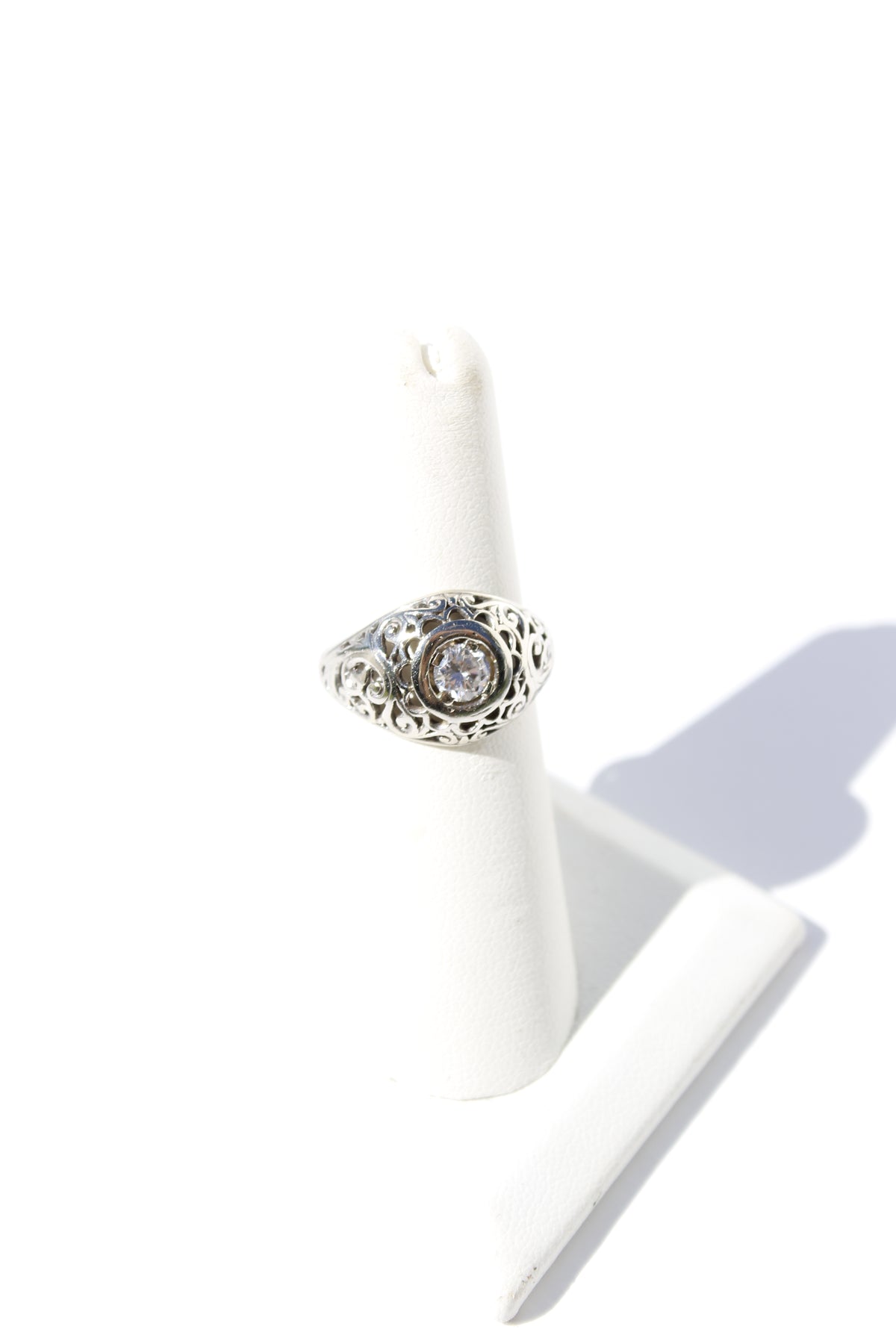 Art Deco Old European Cut Diamond Filigree Ring, 0.646 Carats 18K White Gold