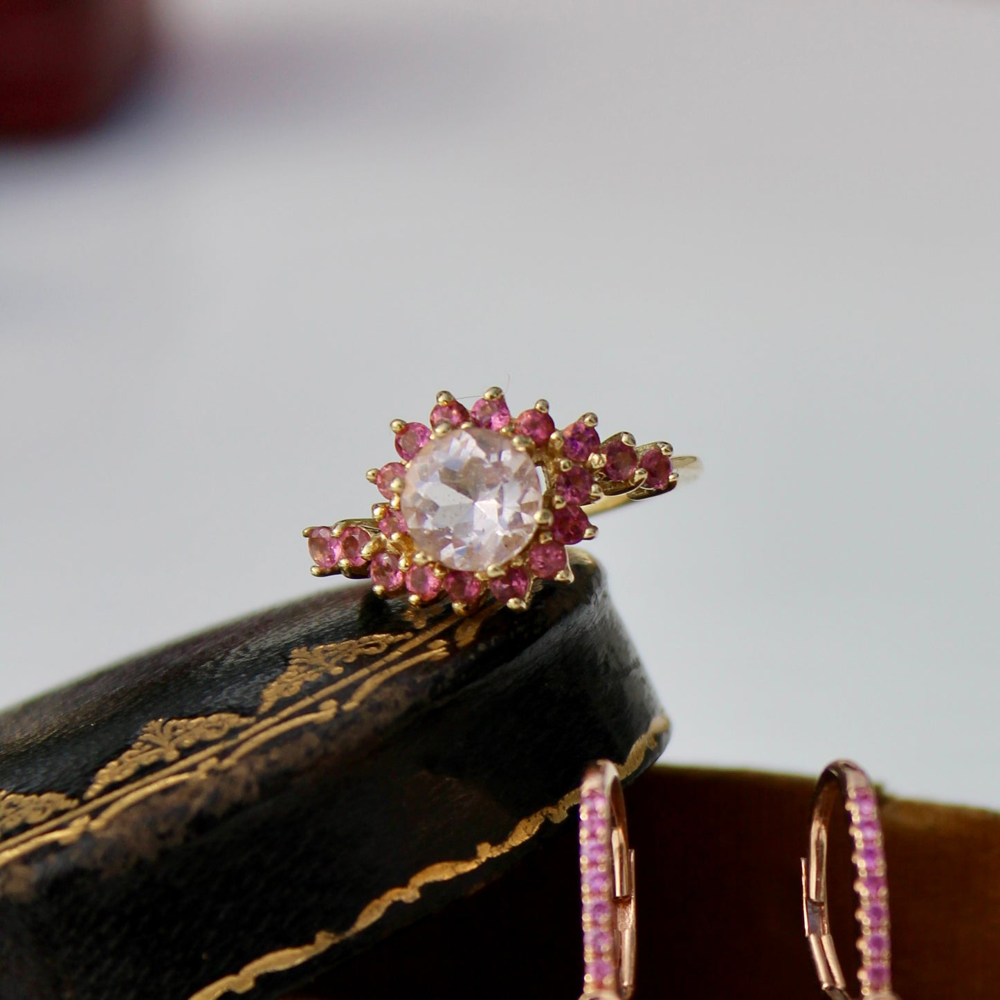 Morganite & Pink Sapphire Ring, 2.23 Carats 14K Gold