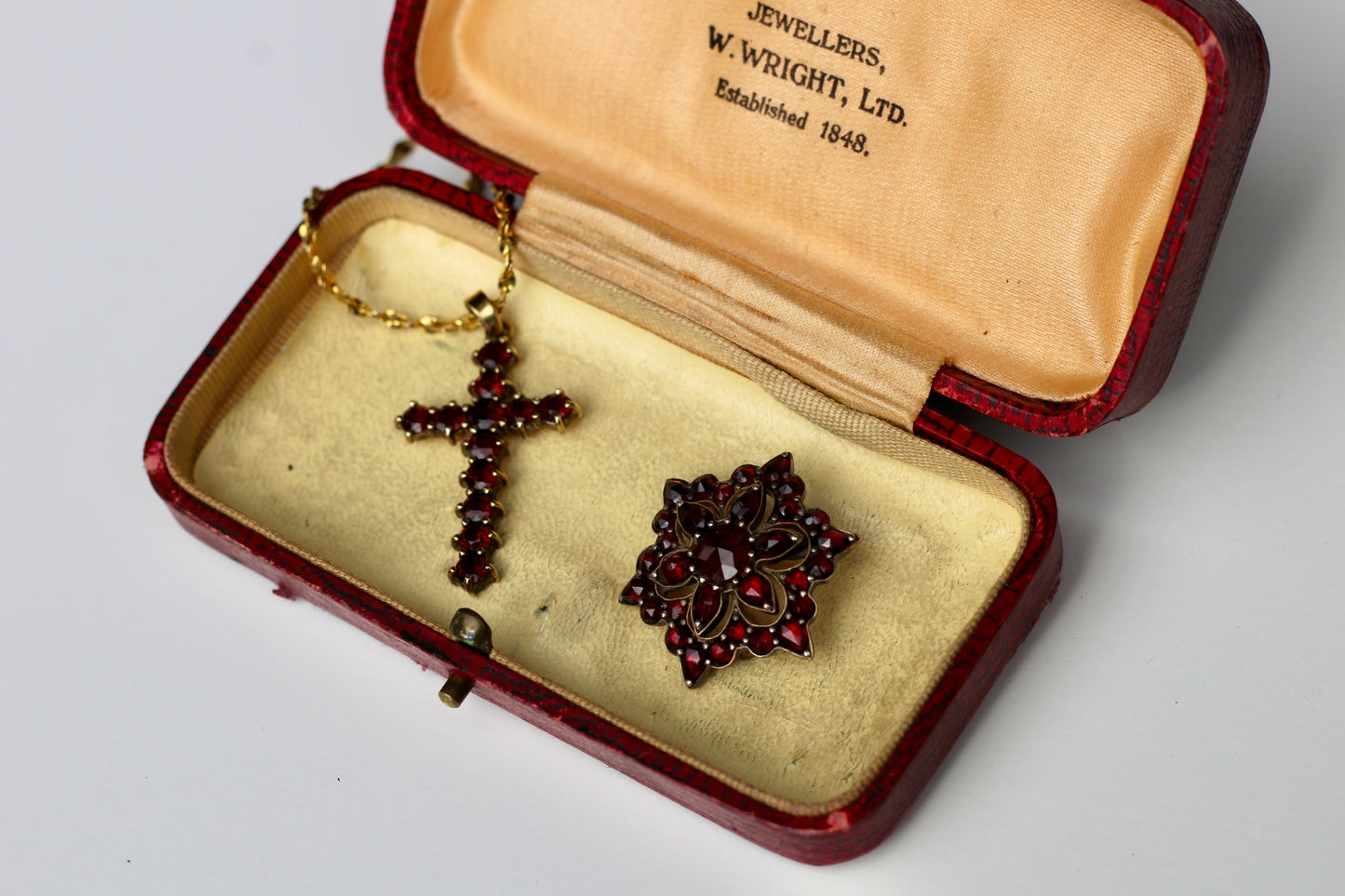 1859 Victorian Garnet Brooch, 4.5 Carats 14K Vermeil 925