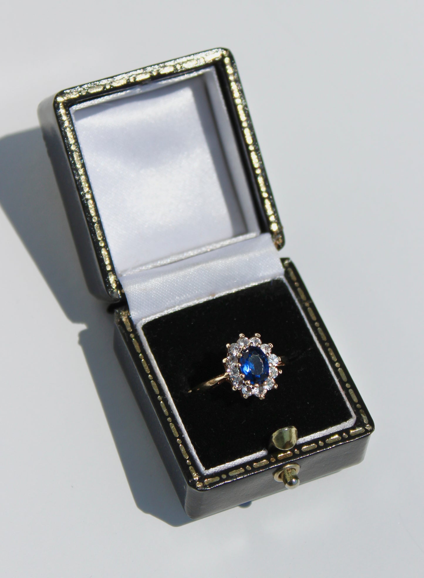 Cobalt Blue & White Spinel Halo Ring, 1.55 Carats 9K Gold