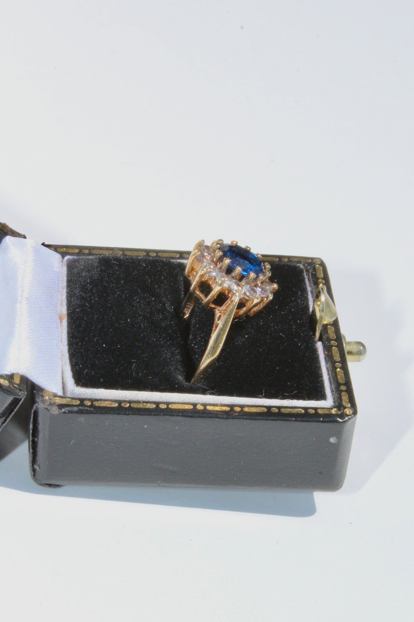 Cobalt Blue & White Spinel Halo Ring, 1.55 Carats 9K Gold