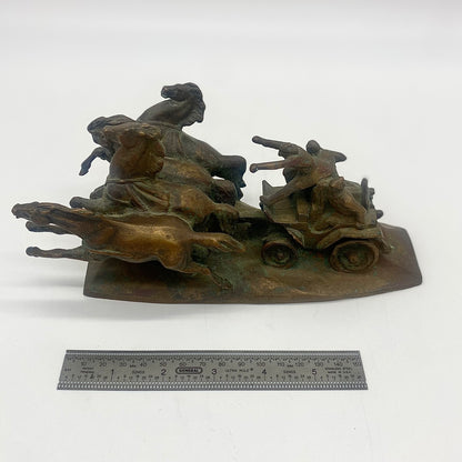 Statuette soviétique en bronze « Légendaire Tachanka »