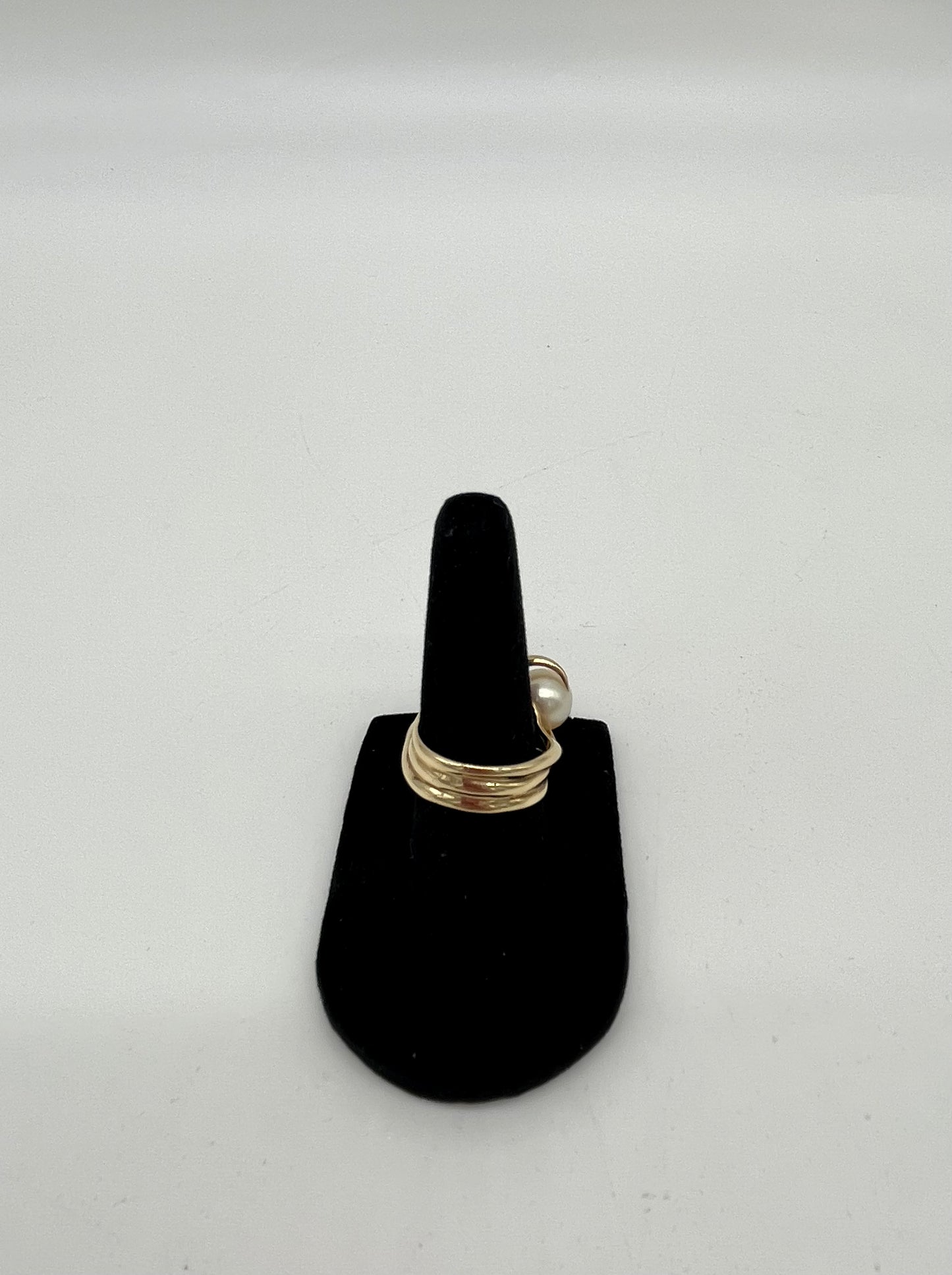 Vintage Pearl Ring, 7.5 CTW 14K Gold